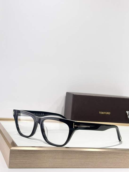 Picture of Tom Ford Sunglasses _SKUfw76704717fw